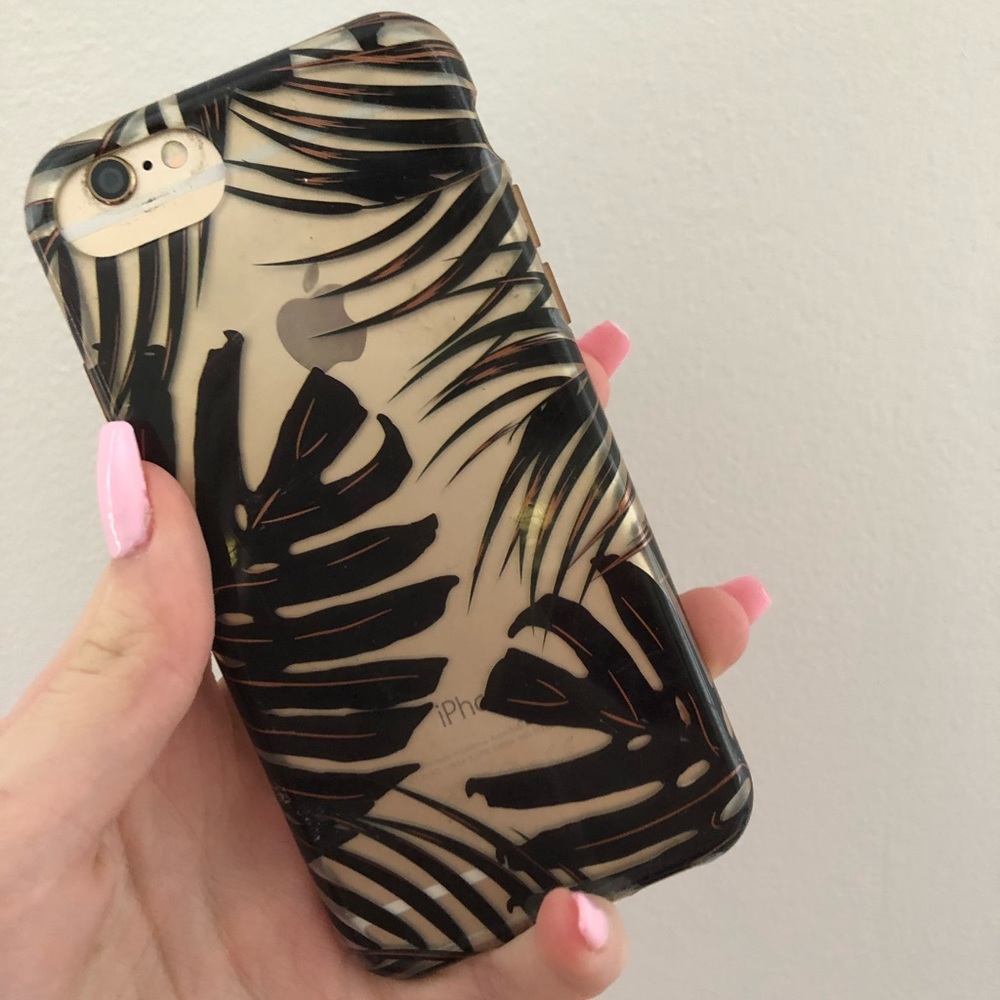 Phone cases - Picture 2 of 8